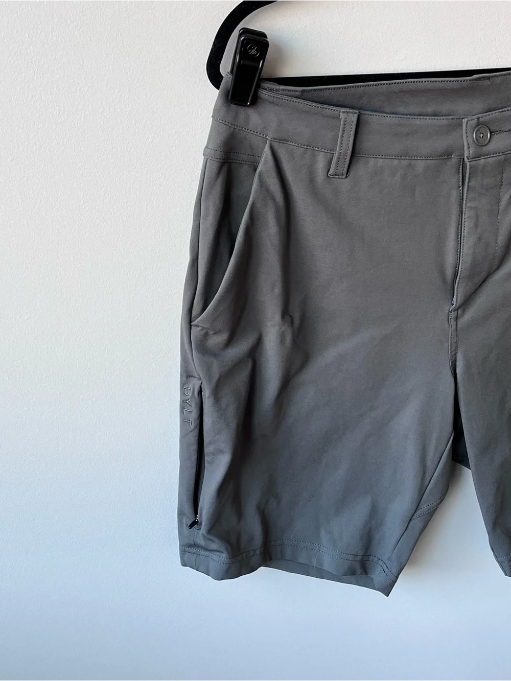 BYLT Premium Basics Everyday Chino Shorts 9”Men Size 36 Gray Flat Front Pockets